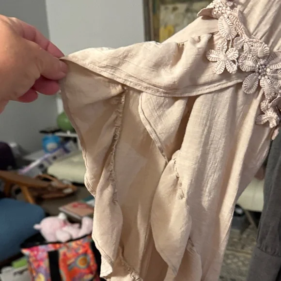 Umgee Beige Blouse with Floral Trim - Picture 2 of 4